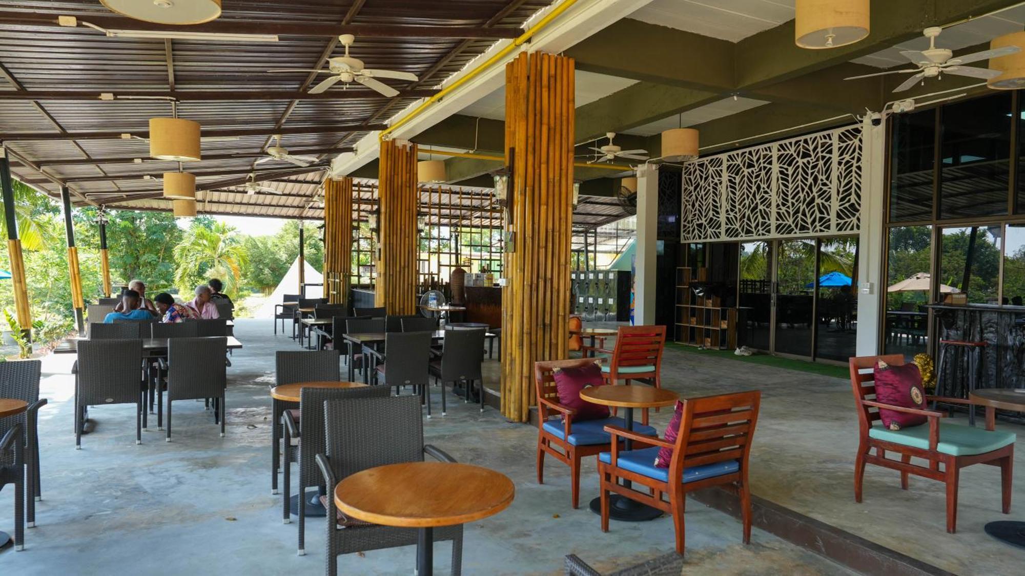 Green Gen Hotel, Mueang Phuket Ban Lo Ti Pa Экстерьер фото